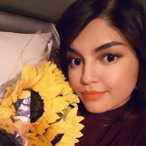 Meet your Posher, Iliana